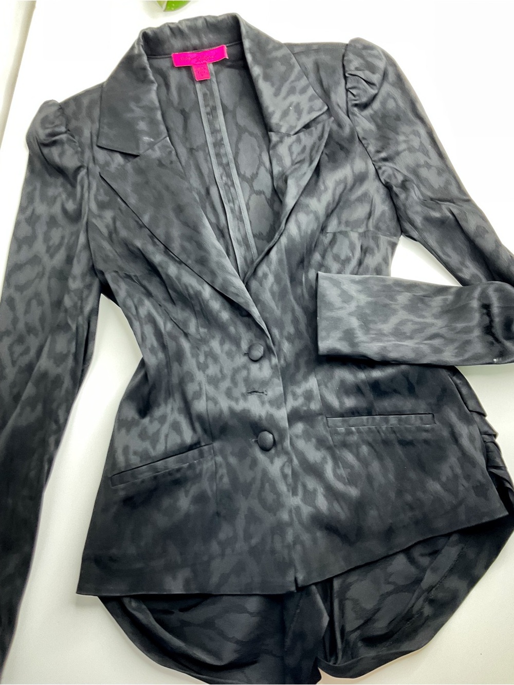 BETSEY JOHNSON Vintage Women’s Black Charcoal Leopard Satin Blazer